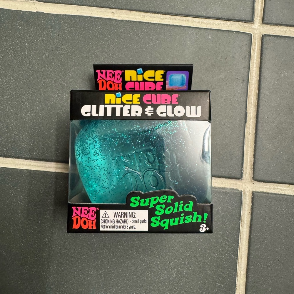 Nee Doh Nice Cube Glitter & Glow Super Solid Squish - blue